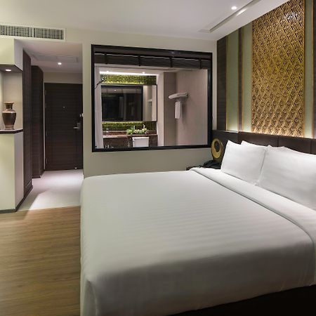 Chillax Heritage Hotel Khaosan Бангкок Экстерьер фото