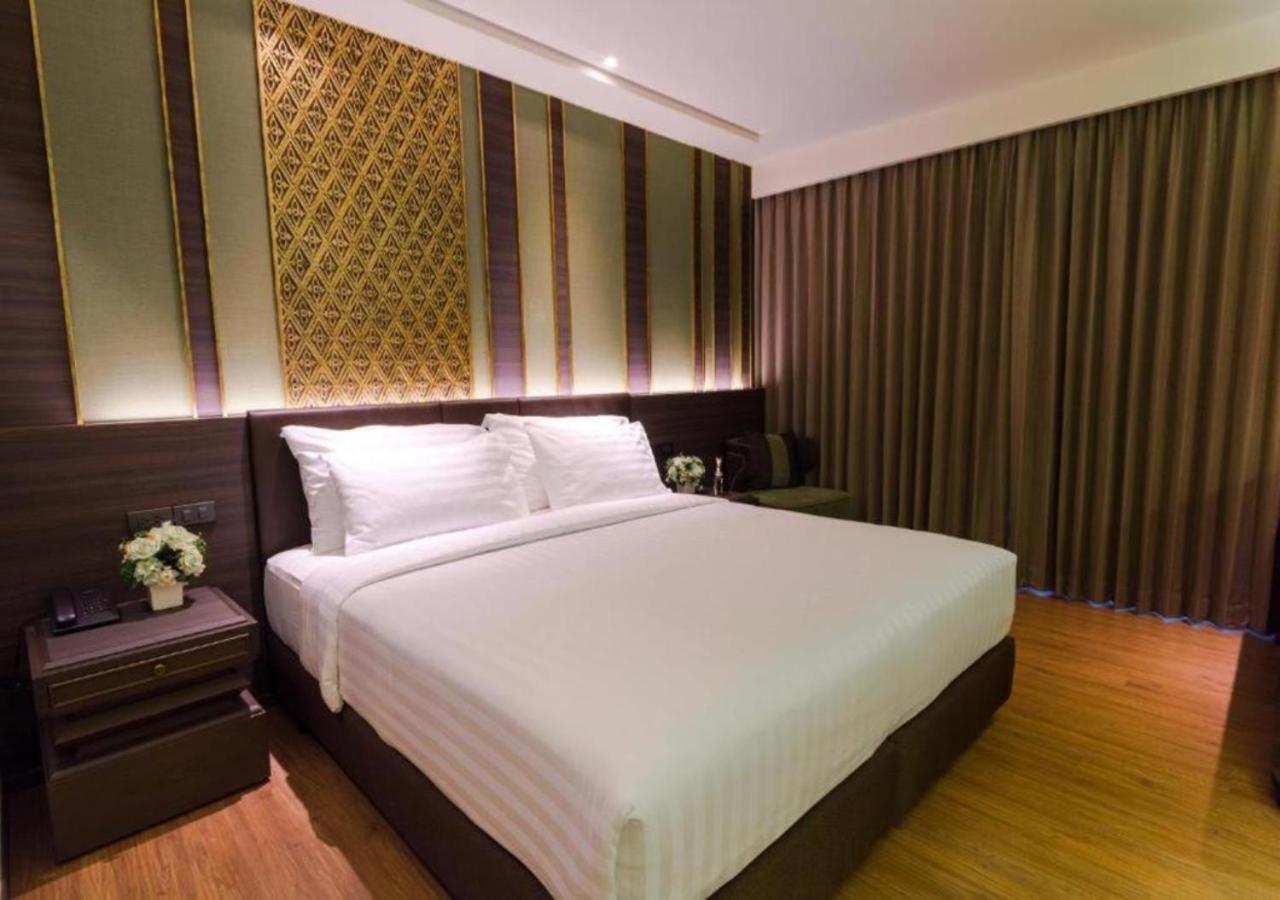 Chillax Heritage Hotel Khaosan Бангкок Экстерьер фото