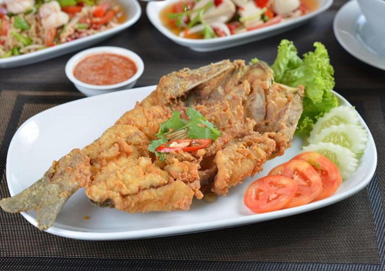 Chillax Heritage Hotel Khaosan Бангкок Экстерьер фото